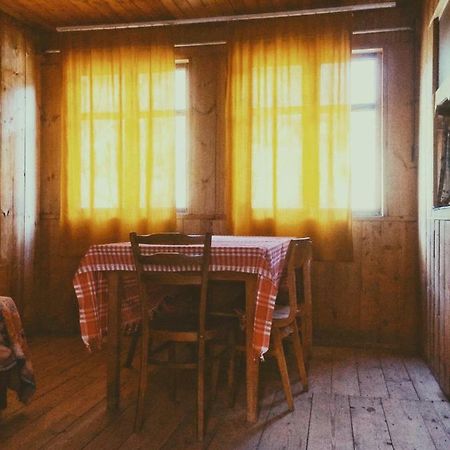 Ferienwohnung Summer House On A Hill Near Shovi Glola Exterior foto